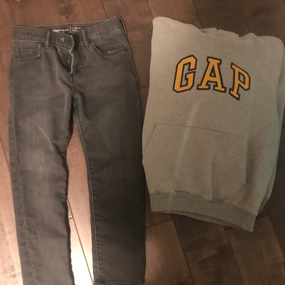 Gap jeans and sweatshirt